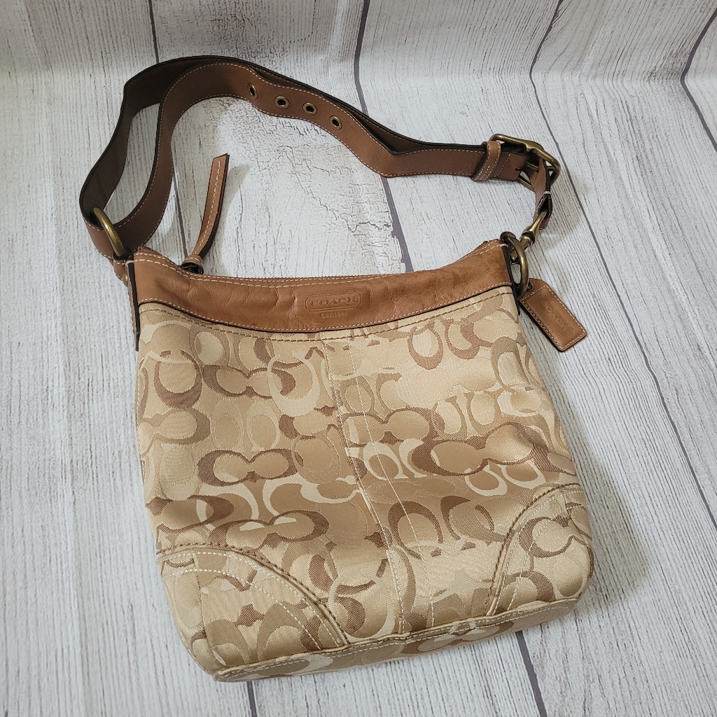 Coach Vintage Crossbody Signature Purse